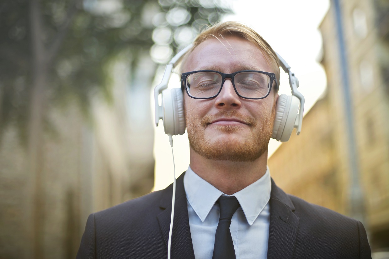 10 Best Affordable Noise-Cancelling Headphones in the UK